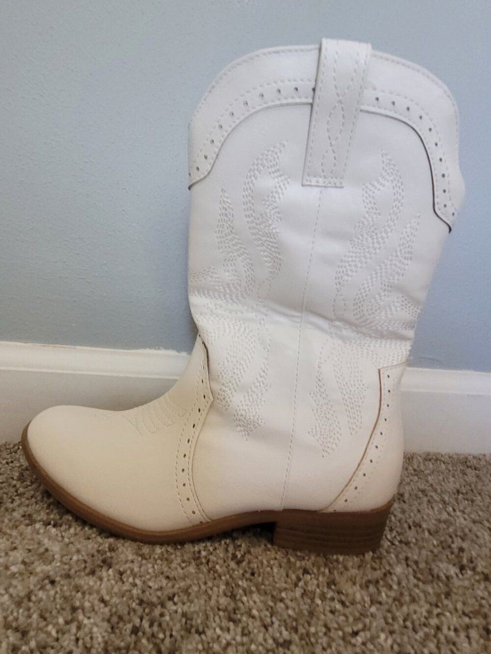 Dream Pairs Girls White Western Cowboy Boots Size 2 – Like New - Picture 6 of 10